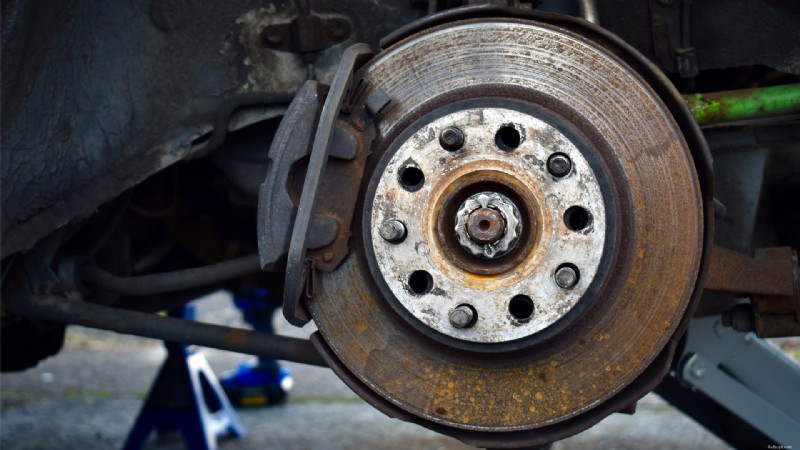 Combien de temps durent les freins des voitures ? Guide expert sur la durée de vie et la maintenance 