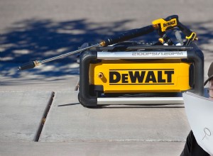 Examen du nettoyeur haute pression électrique DeWalt 2100psi - Performance, fiabilité et valeur 