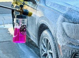 Chemical Guys Big Mouth Foam Cannon et Mr Pink Foam Party Review :une expérience de lavage de voiture haut de gamme 