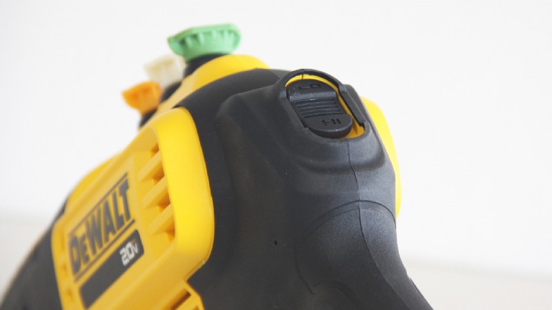 Examen du nettoyeur électrique sans fil DeWalt 20V MAX :550 PSI pour un nettoyage impeccable 