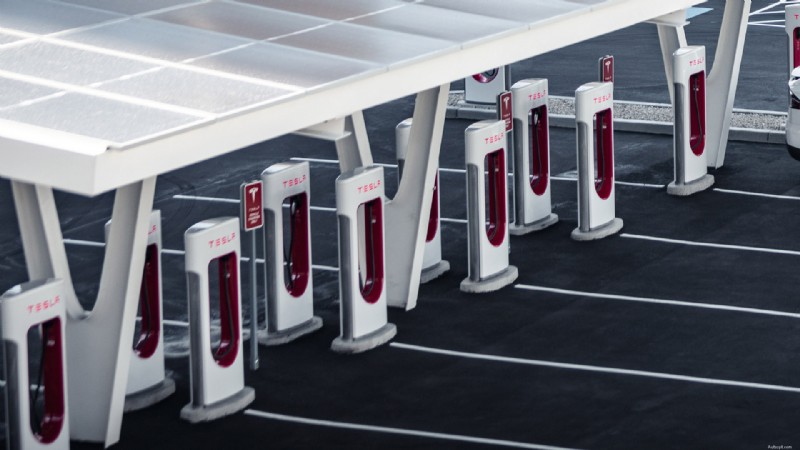 La liste complète des constructeurs automobiles passant au système de recharge EV NACS de Tesla (mise à jour) 