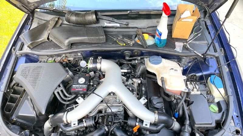 Guide étape par étape pour effectuer un test de fuite de suralimentation sur votre moteur turbocompressé 