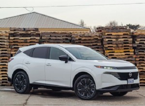 Nissan Murano vs Toyota Crown Signia :face-à-face SUV 