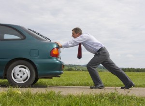 Guide rapide pour diagnostiquer et réparer une voiture qui ne démarre pas 