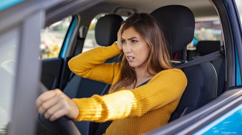 Repérez une vanne PCV défectueuse et connaissez les coûts de remplacement 