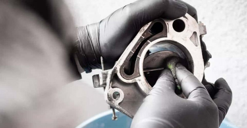Comment une défaillance de la commande électronique des gaz affecte votre véhicule 