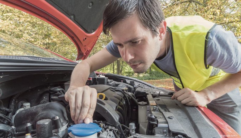 Le liquide de refroidissement du moteur peut-il vraiment s’évaporer ? Comprendre les pertes et les fuites de liquide de refroidissement 
