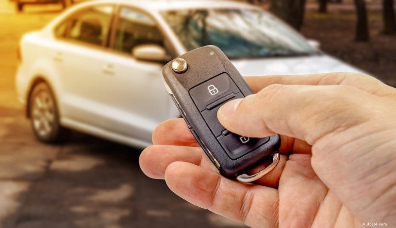 Pourquoi votre voiture ne démarre pas pendant que la radio et les lumières fonctionnent – Diagnostic et solutions rapides 
