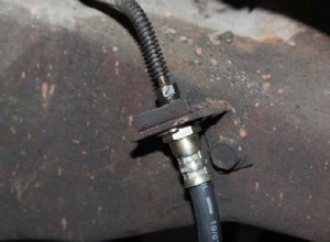 10 signes clairs que votre voiture a besoin d’un service de freinage immédiat 